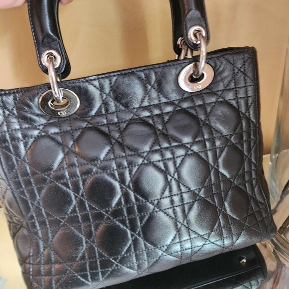 Dior bag in Medium size - Picture 4 of 12